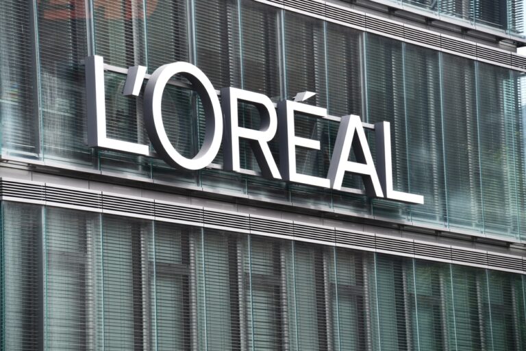 The L’Oréal Factory Story: A Field Account of Water Treatment